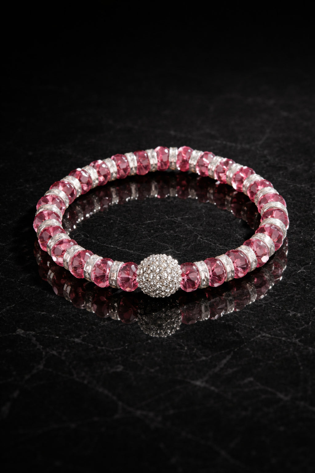 Premium Pembe Kristal Taşlı Kadın Bileklik – Parlak Taş Detaylı Elastik Şık Tasarım
